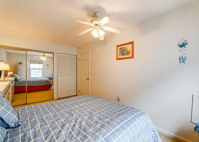 Holiday home 200 Feet To Beach: Inviting In Ocean City! Ocean City