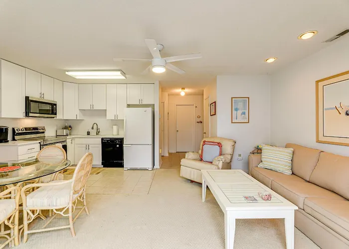 200 Feet To Beach: Inviting In Ocean City! *